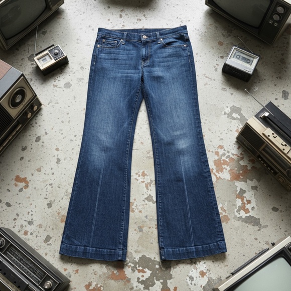 7 For All Mankind Dojo Flare Jeans Dark Wash 30 - Picture 1 of 15